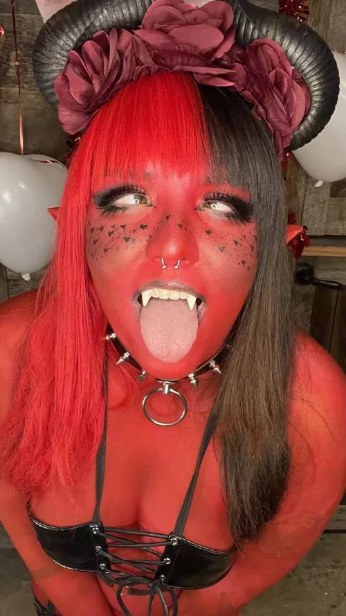 I put the succ in succubus by Gummyghostgirl