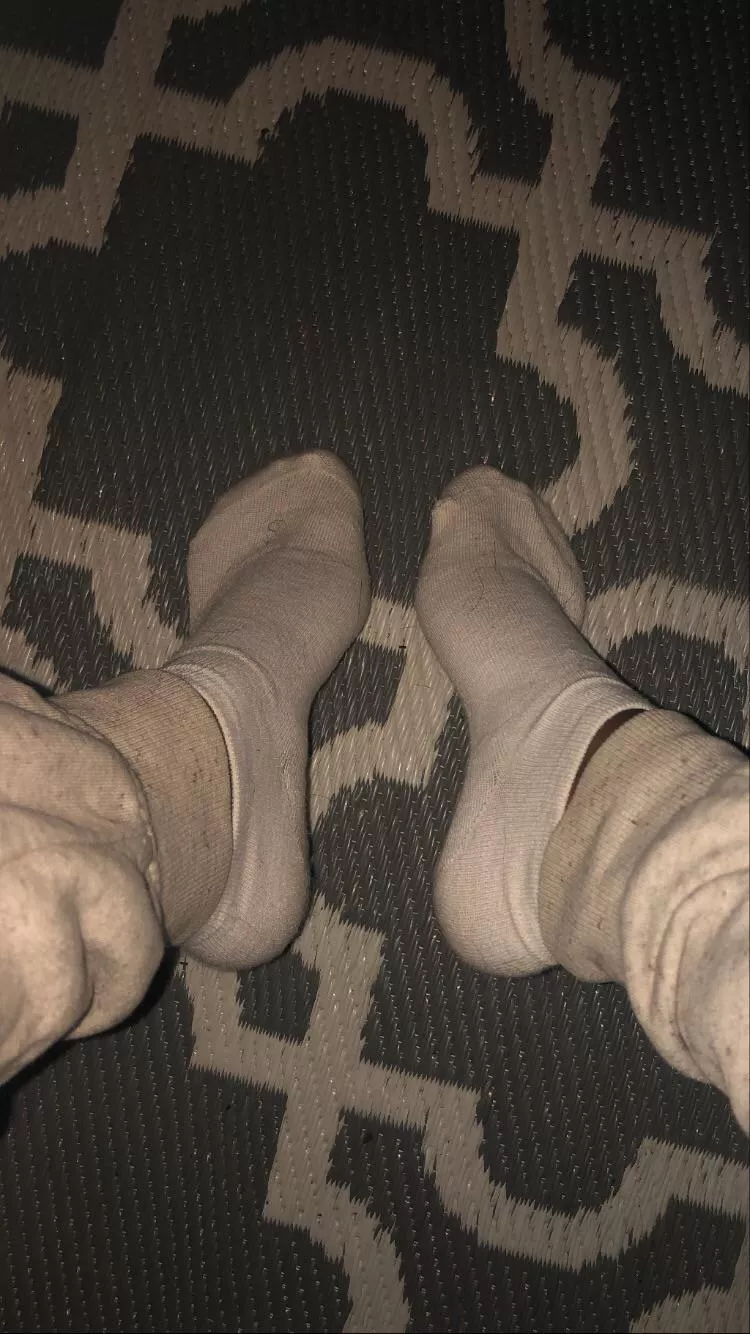 I rarely wear white socks ✨ posted by Apart-Wish