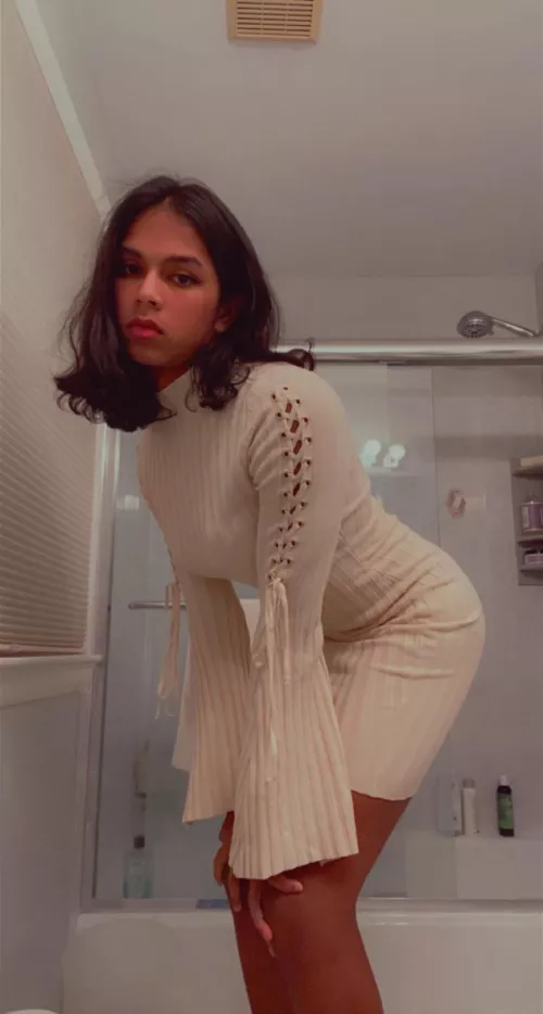 I really can’t get enough of this dress!! by Antique_Specific_872