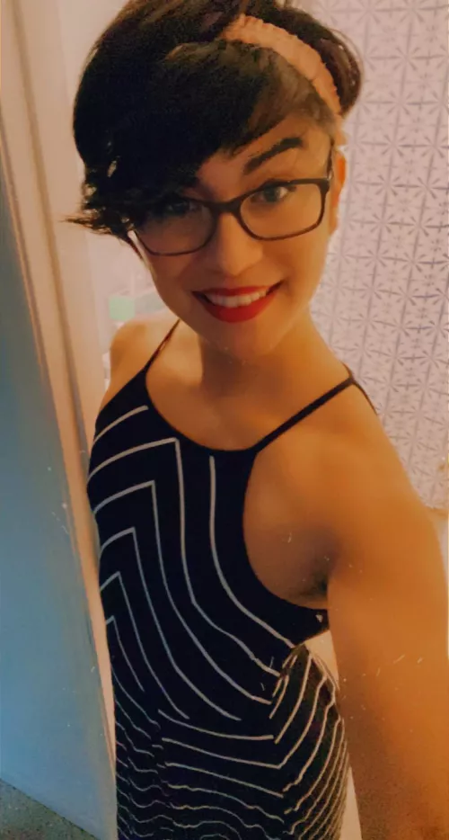 I really enjoy how this dress feels by juliebelle123