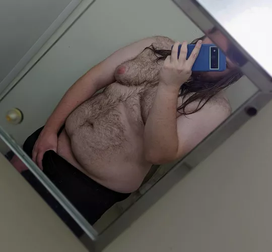 I really need a better mirror to take pics, but I like how I look in this one. by MountainGhost22