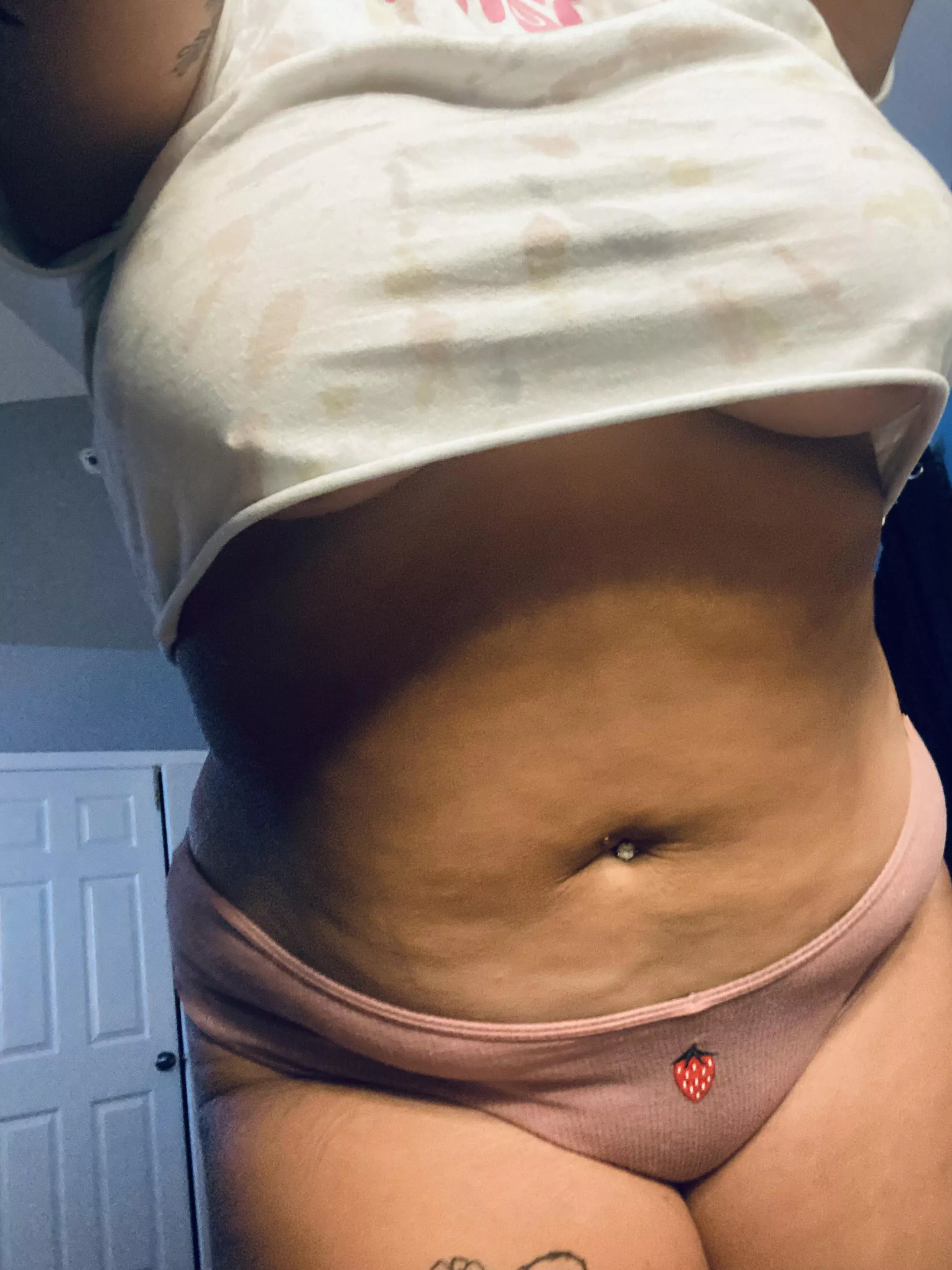 I really need to be touched all over tonight… posted by wildpeaches92