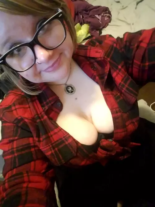 I really should make the bed... but im just gonna mess it up anyway xD by DipshitMcGoo