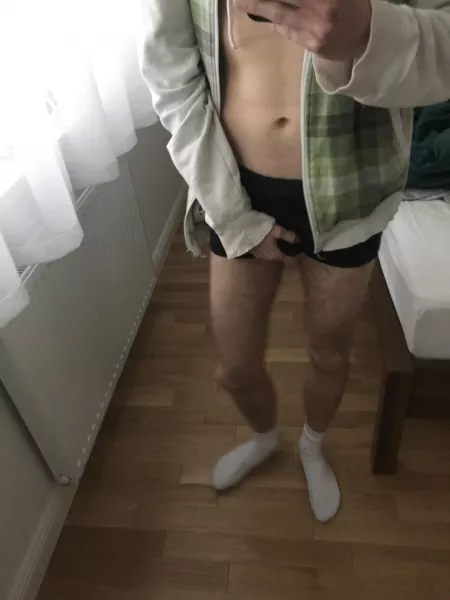 I realny Need go to bathroom. 1 like 1 min holding still by ChatonBlanc99