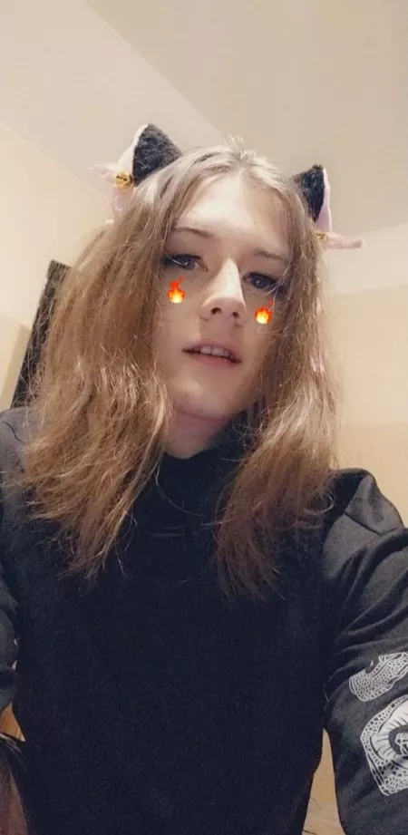 I require headpats :3 by Big_Hat_Sif