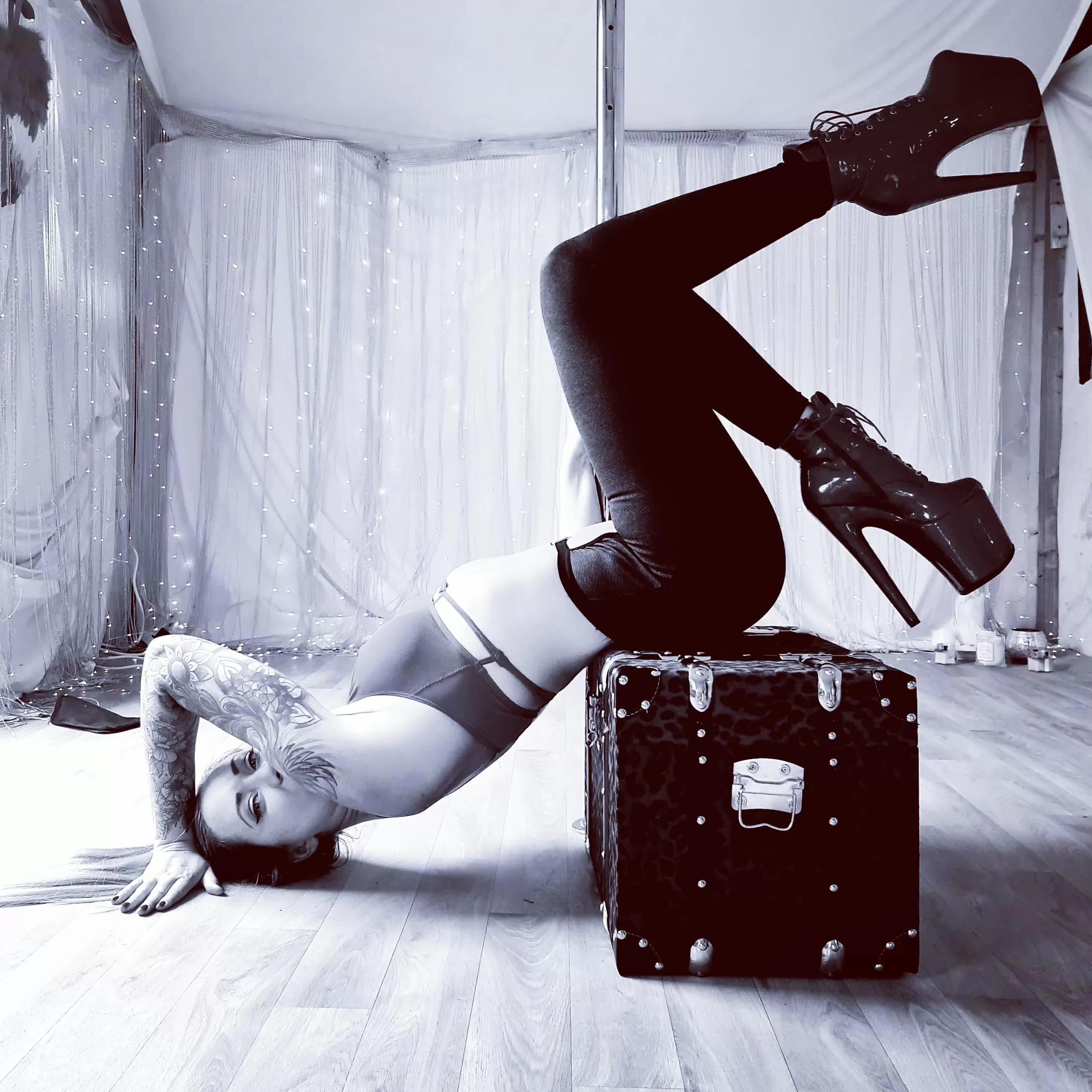 I see you 😏 posted by polepixiee1