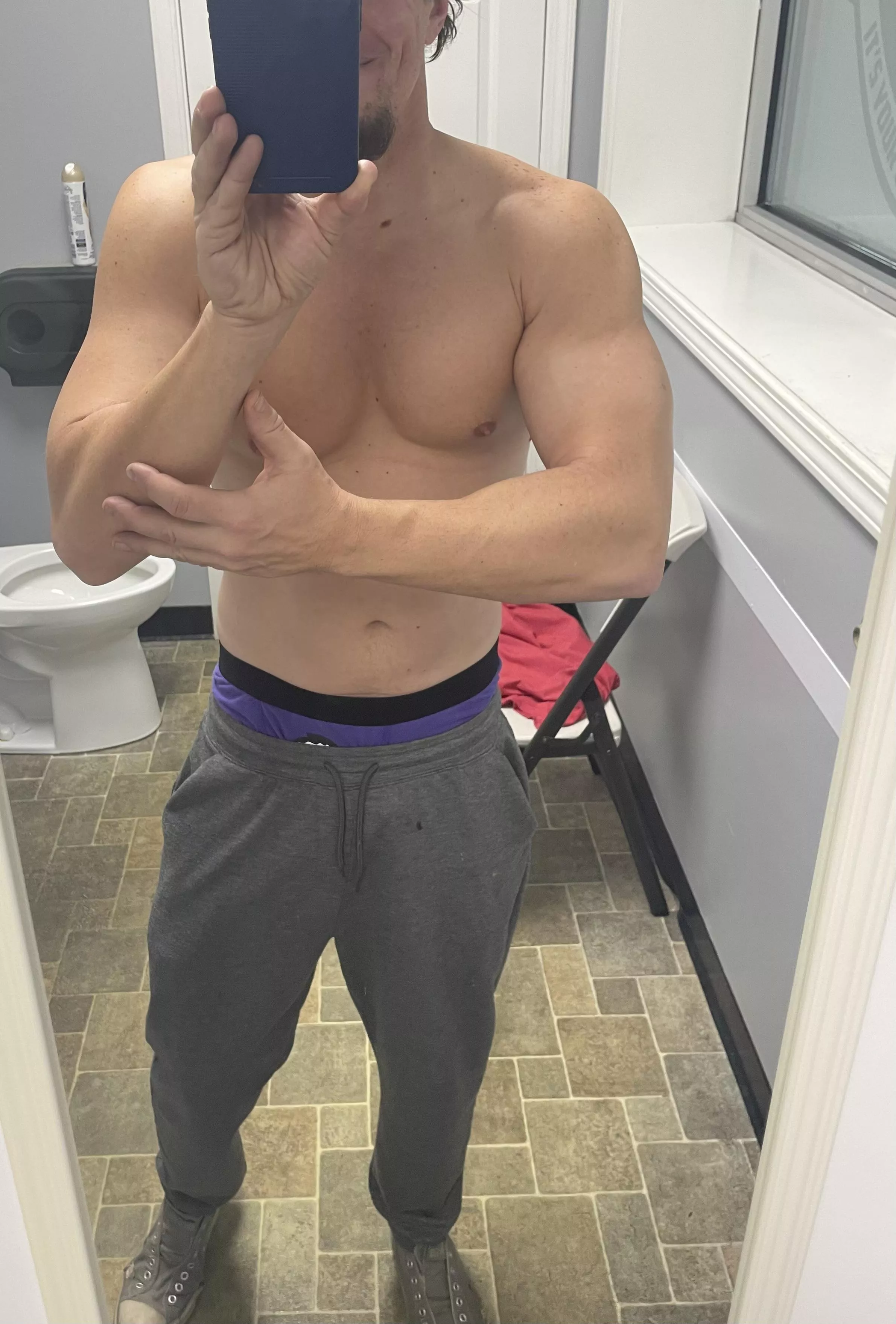 I see you staring at my purple boxers😂😂 posted by Indythrowaway22