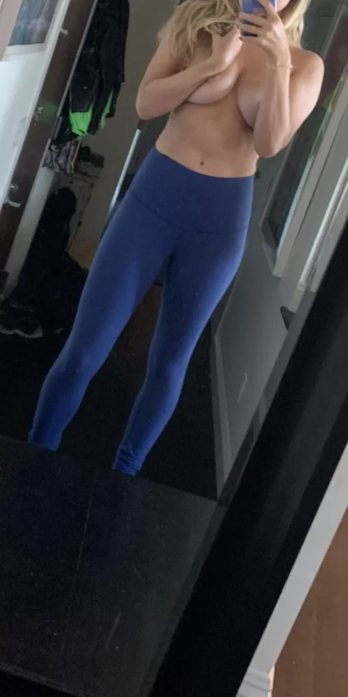 I sent this to my trainer after our session today that my husband pays for. I swear I was wearing a sports bra during the session. 😇 by drdradel