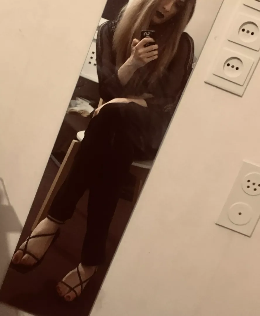 I surrender. Failed as a male so I sissified myself to get humiliated🖤 posted by Nina_FallenAngel