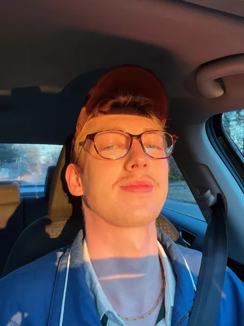 I swear I know how to smile 😅 by codyman2