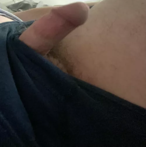 I think he wants to play 😘 by beezelgeuse