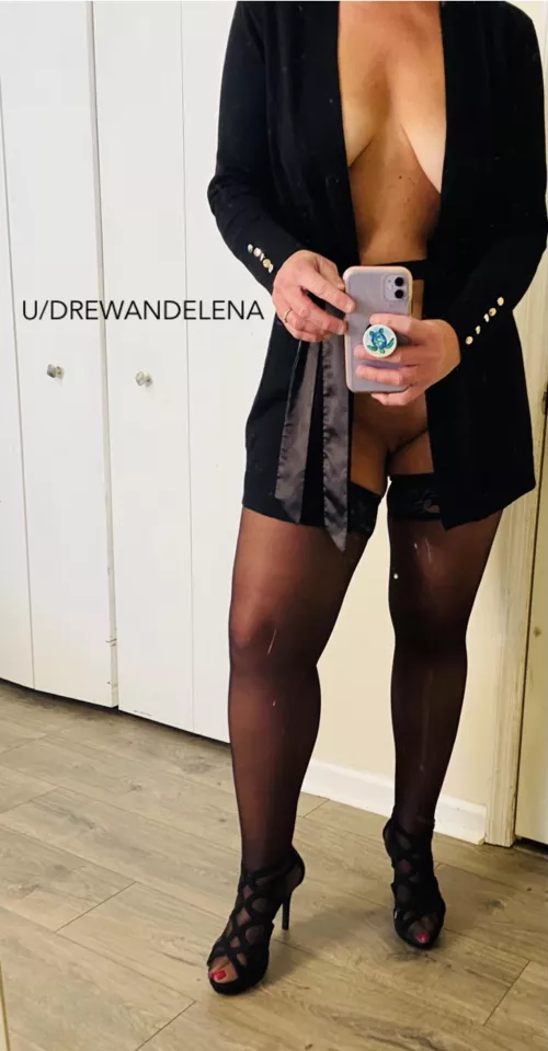 I think I can get by wearing this without too many people noticing. 47F by Drewandelena