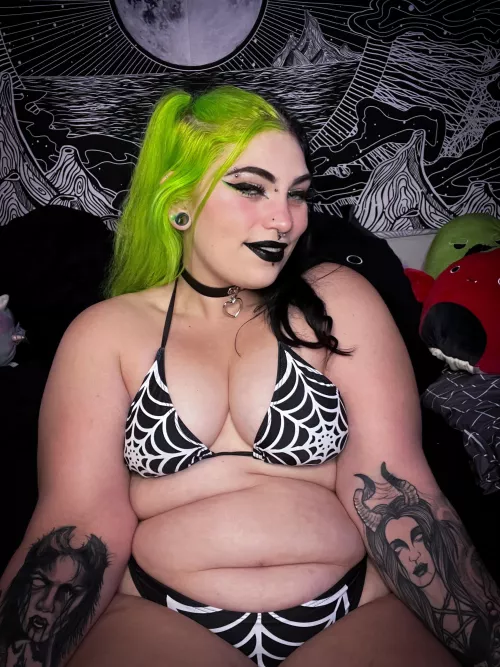 i think i gained 10 pounds just from 🦃 day!! by sassysammi710