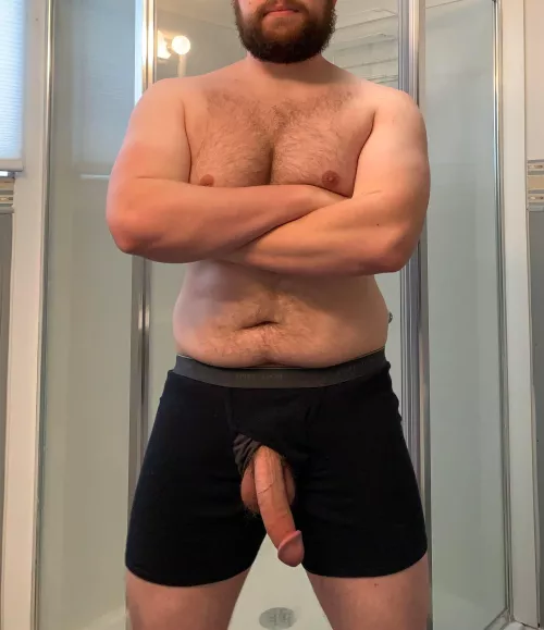 I think I meet both the requirements of this sub. 😏 by icytonight_1