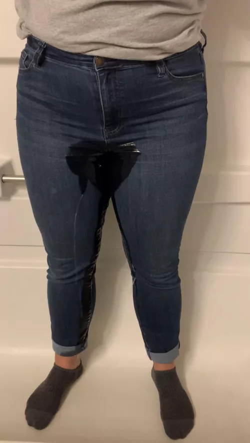 I think I should keep peeing, do you? by SJsPlayroom