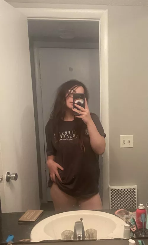 I think I’m feeling naughty today by lilr0seycheeks