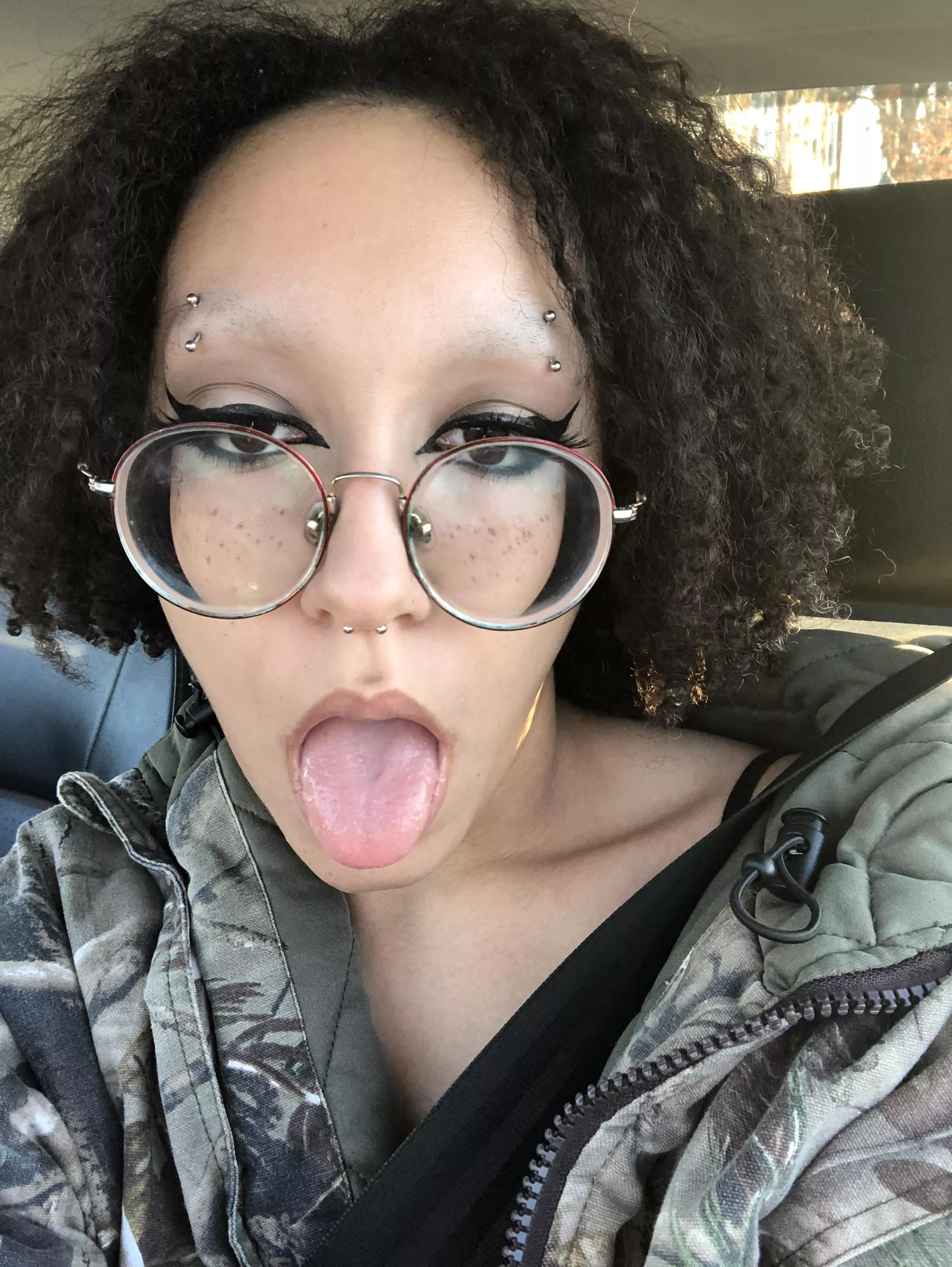 I think I’m finally ready to taste cum! Could I try yours? posted by lxvelybunny