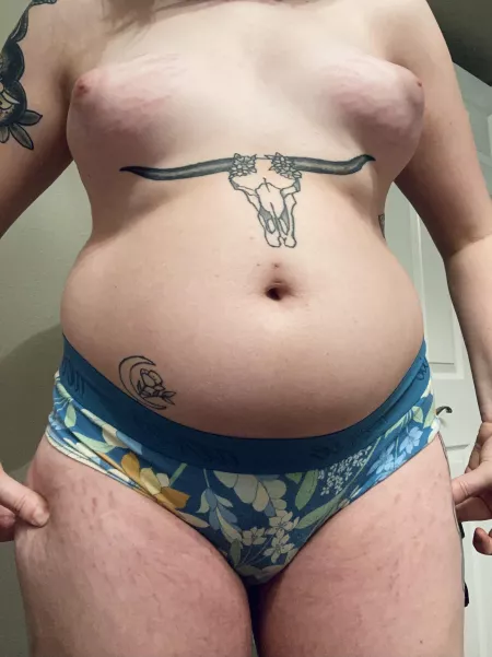 I think I’m growing some ripe and juicy thunder thighs by HeftyDoggy