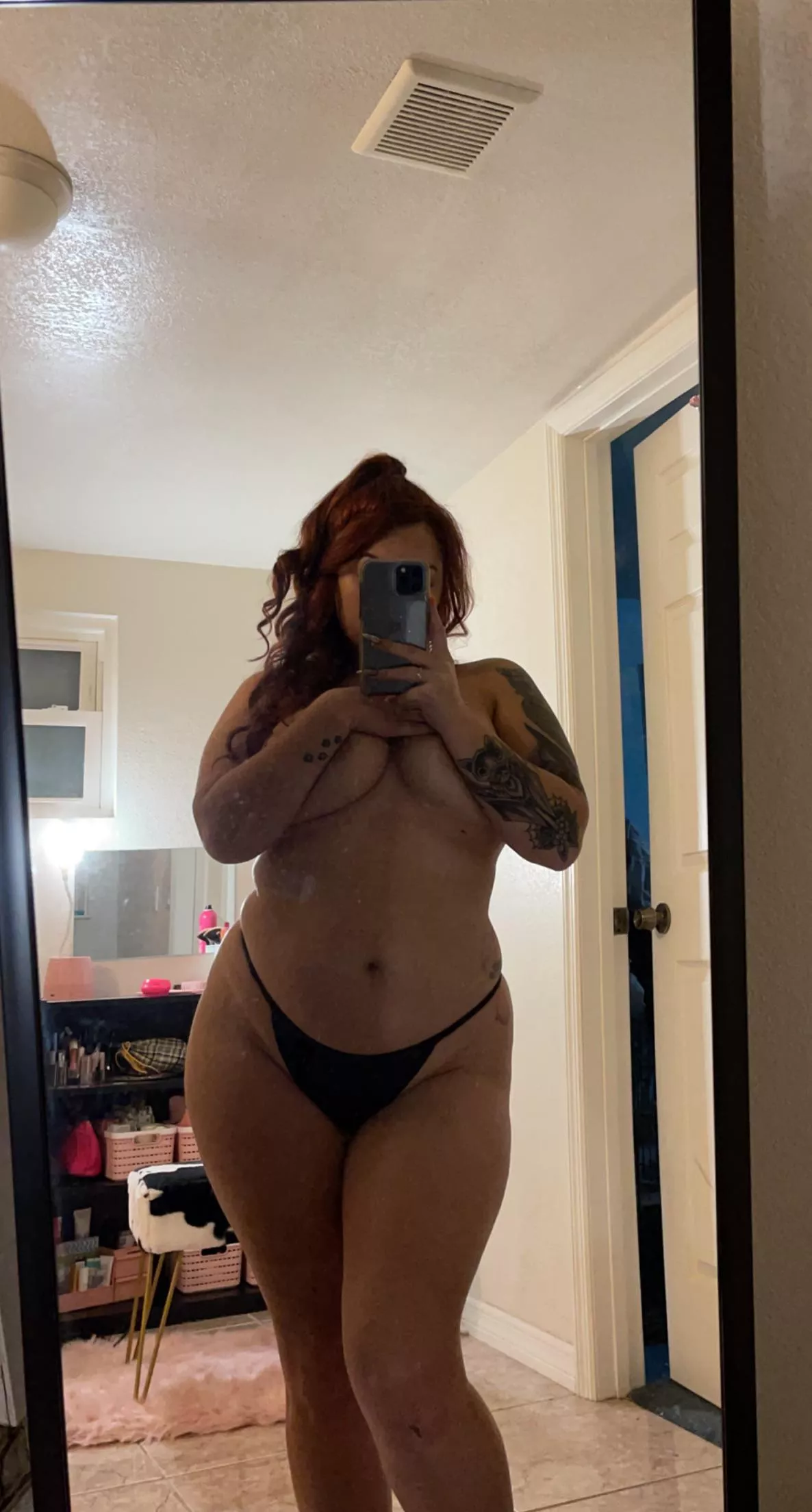 I think I’m perfectly squishy.. what do you think? posted by bakedd_bby