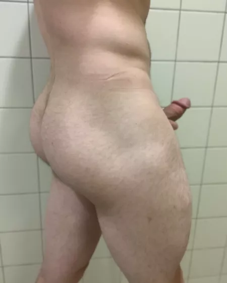 I think it's cute, how about you? by nakedsean