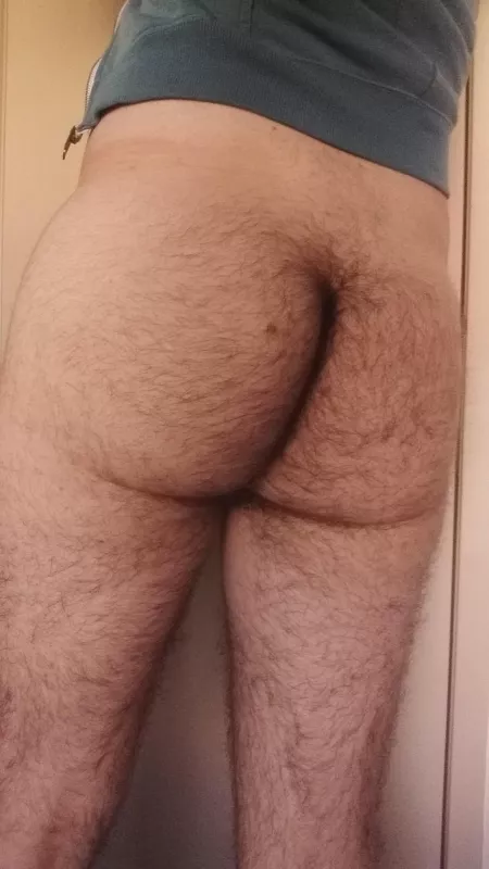 I think the butt is the best body part by filthmonger2