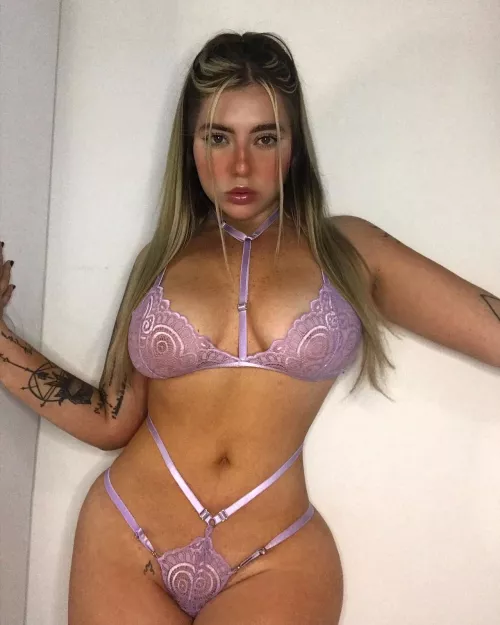 I thought of something dirty I want to try right now. by zoeyteen8