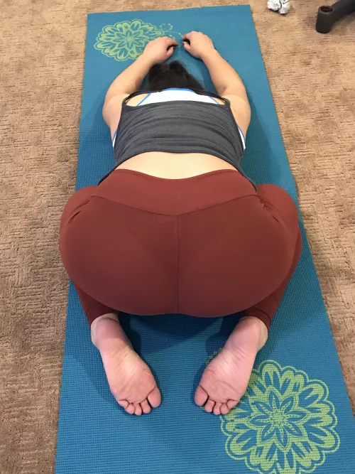 I told my wife to keep working on her flexibility 😉 by MrAMG45