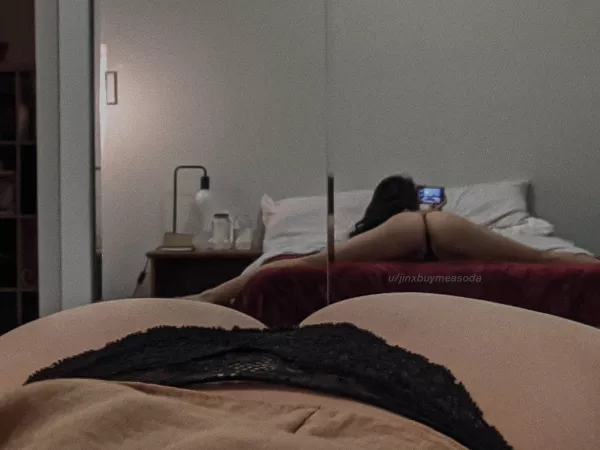 i took this myself 💁🏻‍♀️ by jinxbuymeasoda