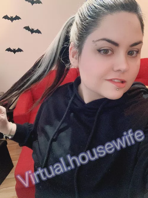 I tried working out, but I got distracted and took pictures instead by virtualhousewife