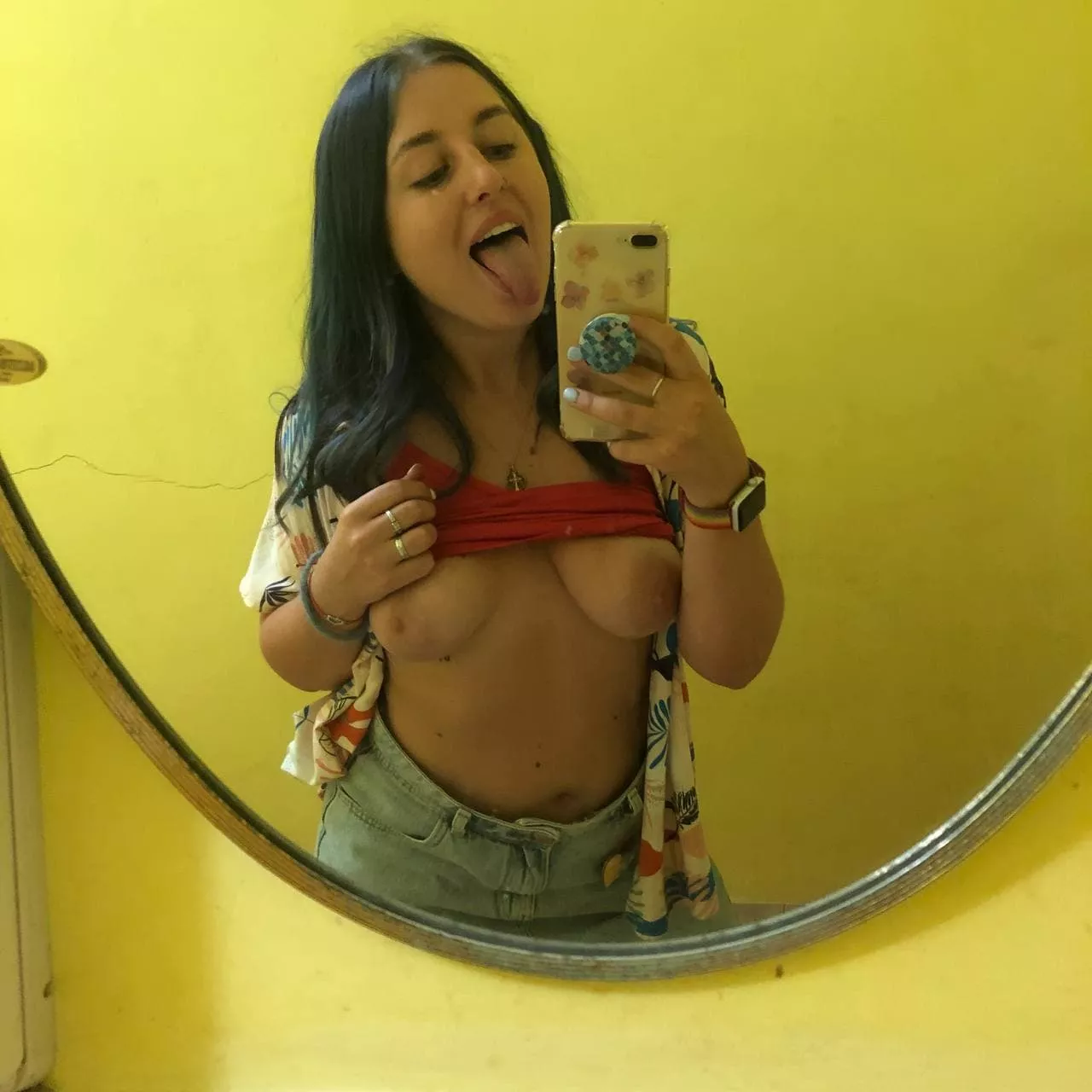 I turned 18 yesterday and now I can show my boobs to everyone 🍆💦💦💦 posted by EmilyOks