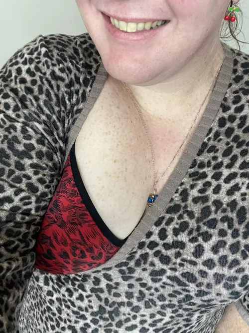 I used to be Mormon but now I post slutty pics online 🤷‍♀️ by MostlyJustFlowers