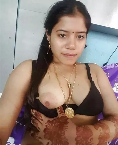 I wanna bite and suck the milk by Huddlestone