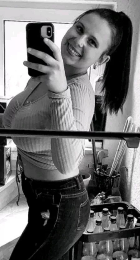 I wanna fu.... by vanessaweberlein