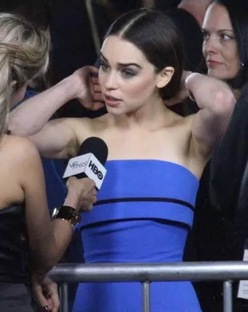 I wanna get bi with a bud for Emilia by xRash3d