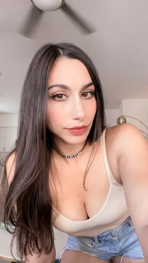 I wanna grab something.. 🍆 by Lanalovelacexoxo