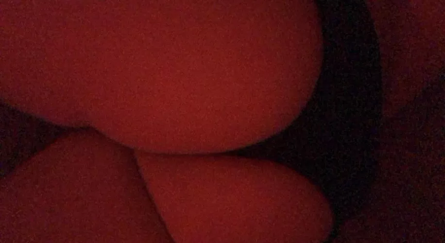 I wanna see your cocks in my pms 😘 by waffle_cracker