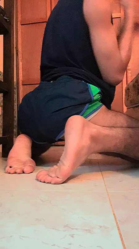 I wanna show 🤤 by dracukkeo