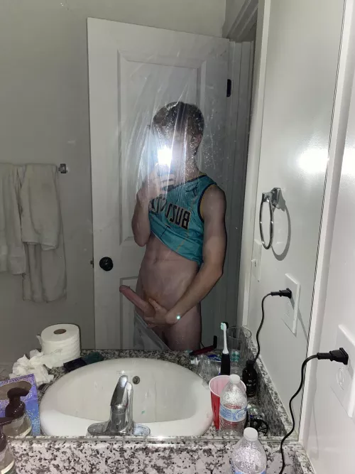 I wanna stroke it ;) by ColeC0310