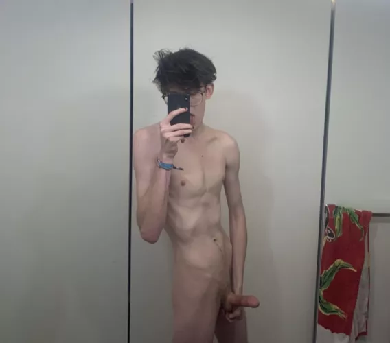 I want a switch so bad, I’ve just been watching playthroughs of games for it 😭 by sixfootaddict