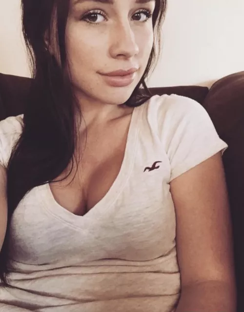 I want Daddy to cum inside me 💕 by Megan_babee