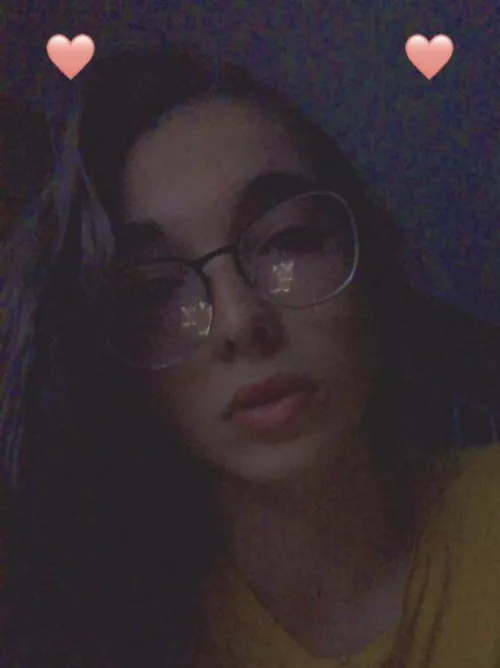 I want kisses😘 by babie_barbie