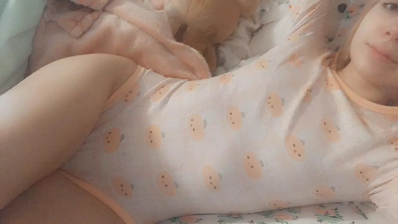 I want more onesies 🥺 posted by AspiringDumb