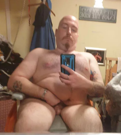 I want my small dick naked body all over the Internet by luke1989uk