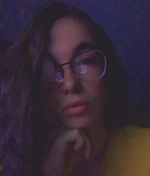 I want some kisses 😚 by prettie_boii