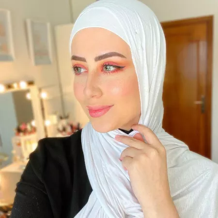 I want someone to Cuck me on hijabis and if I send a pic you send it back. No nudity or sex only verbal humiliation by Cuckold_hijabis