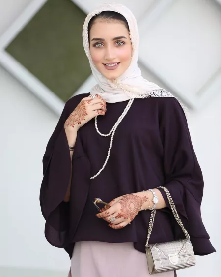 I want someone to cuck me on hijabis. No nudity or sex only gore and stuff like that by Cuckold_hijabis