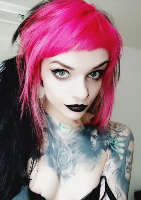 I want to ch0ke on your big dick by PixxiGrrl_