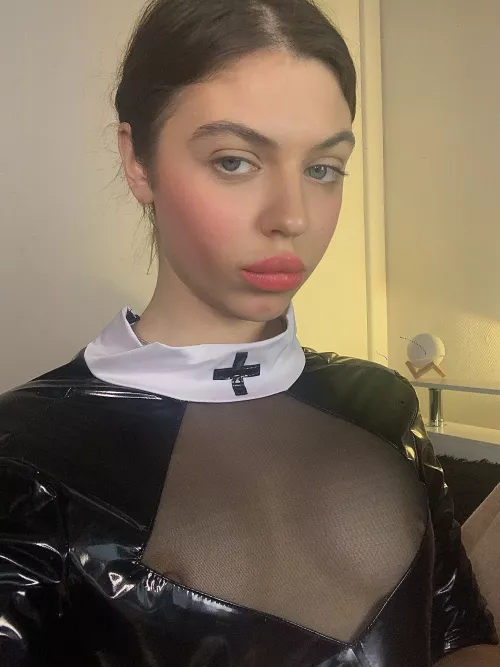 I want to confess. Who will be my daddy? by prettylola_