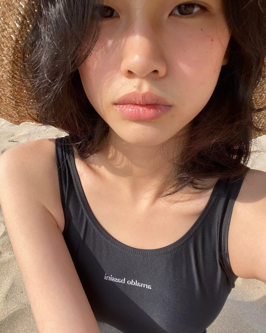 I want to cum all over HoYeon Jung’s pretty face posted by wackytimes