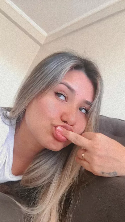 I want to feel a hard cock in my mouth 🍆😛 Link to my OF in the bio by Kimmy_Bunny